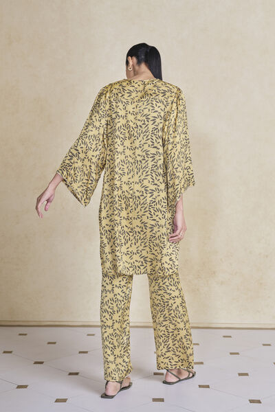 Leafbird Handcrafted Ajrakh Drawstring Co-ord - Yellow